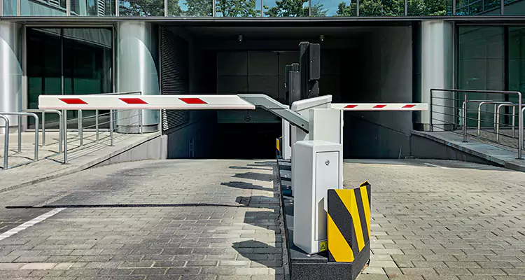 Affordable And Fast Parking Boom Gate Repair Services in Plant City, FL